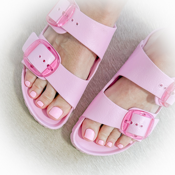 Beispiel Pediküre Karina's Beauty and Nails